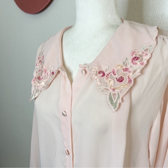 Vintage Etienne NWT Dead stock Pink Floral Embellished Top S - Picture 3 of 9